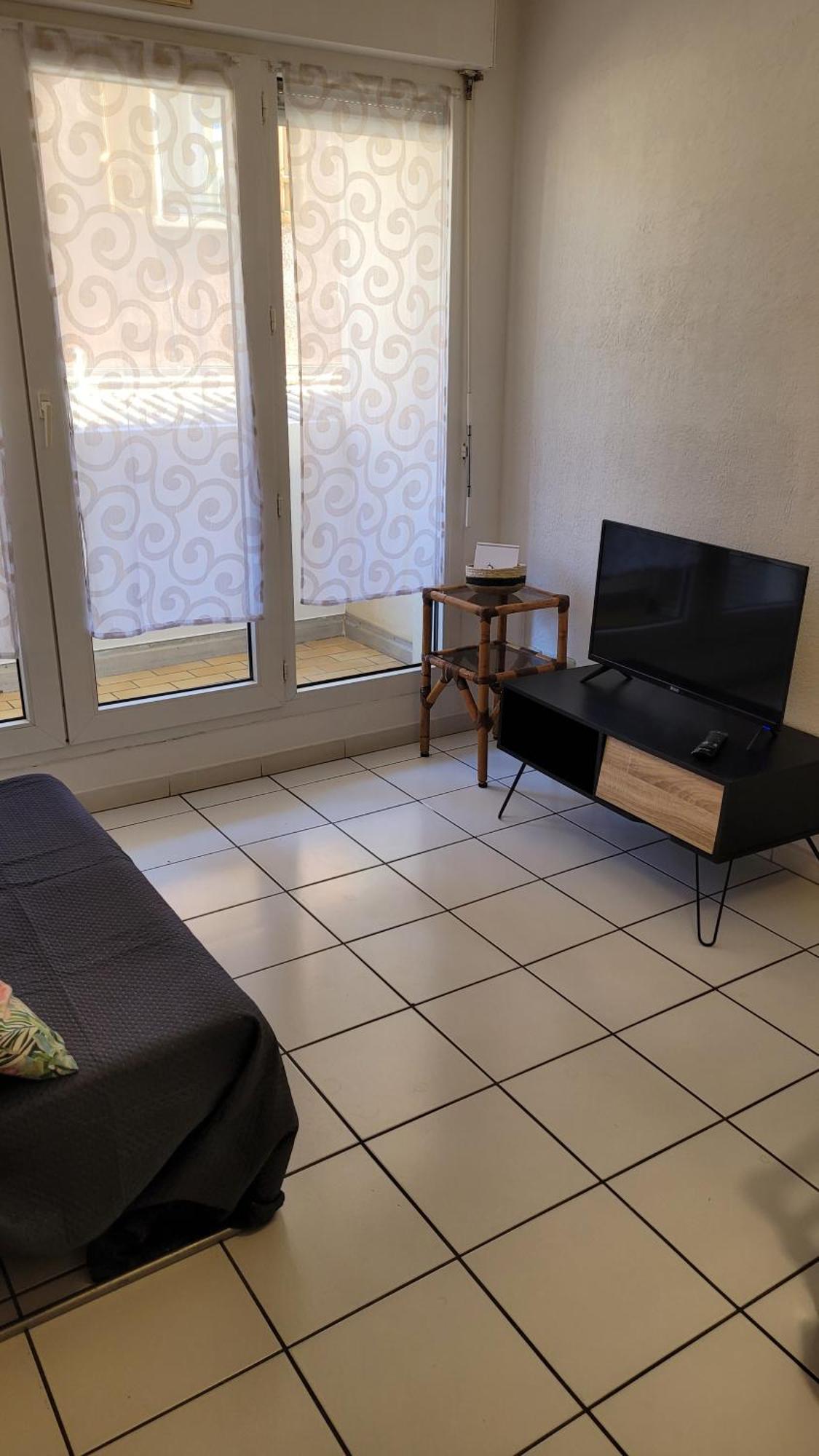 Appartement T2 Imm. La Villa D'Este Дин Ле Бен Екстериор снимка